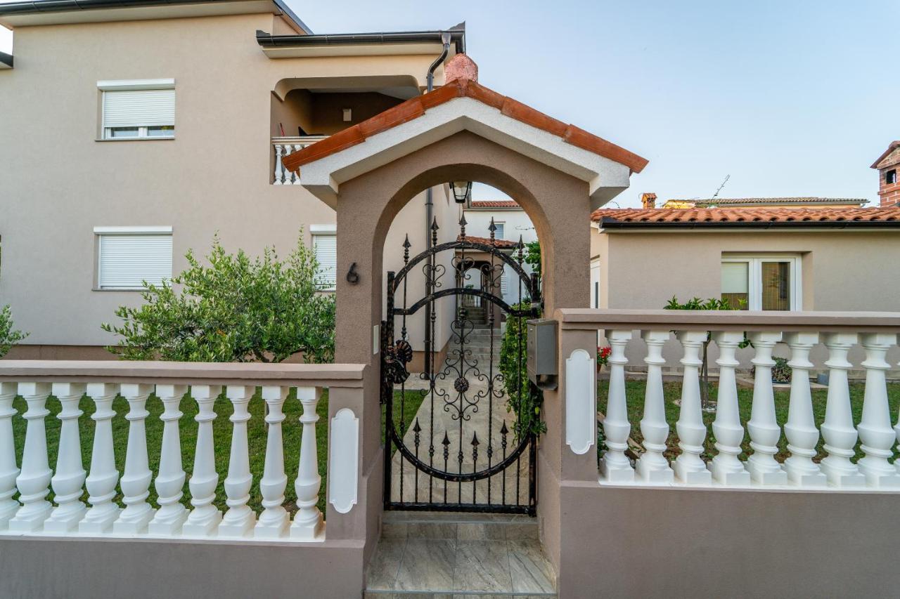 Suncica Apartment Pula